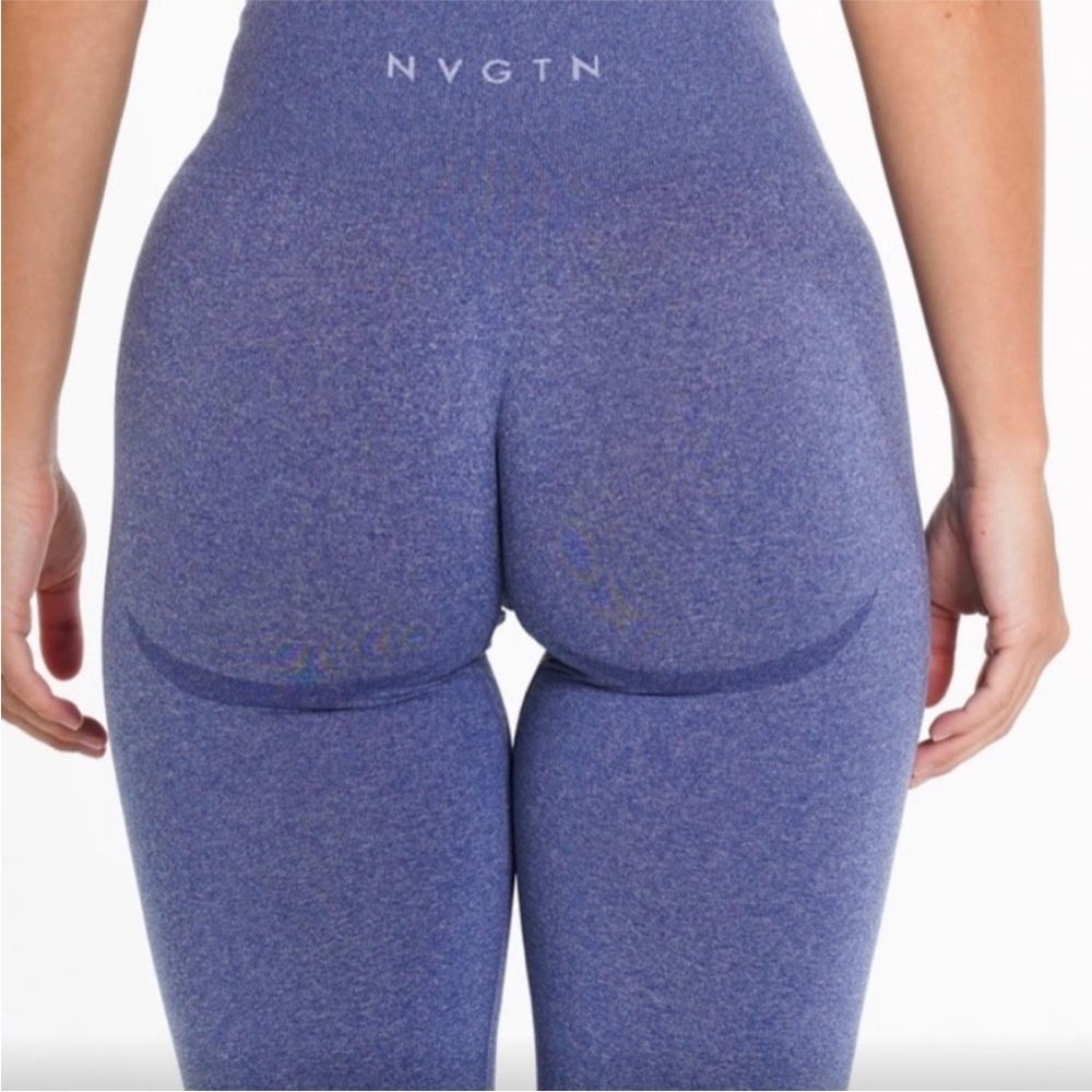 NVGTN Contour Seamless Leggings size Medium